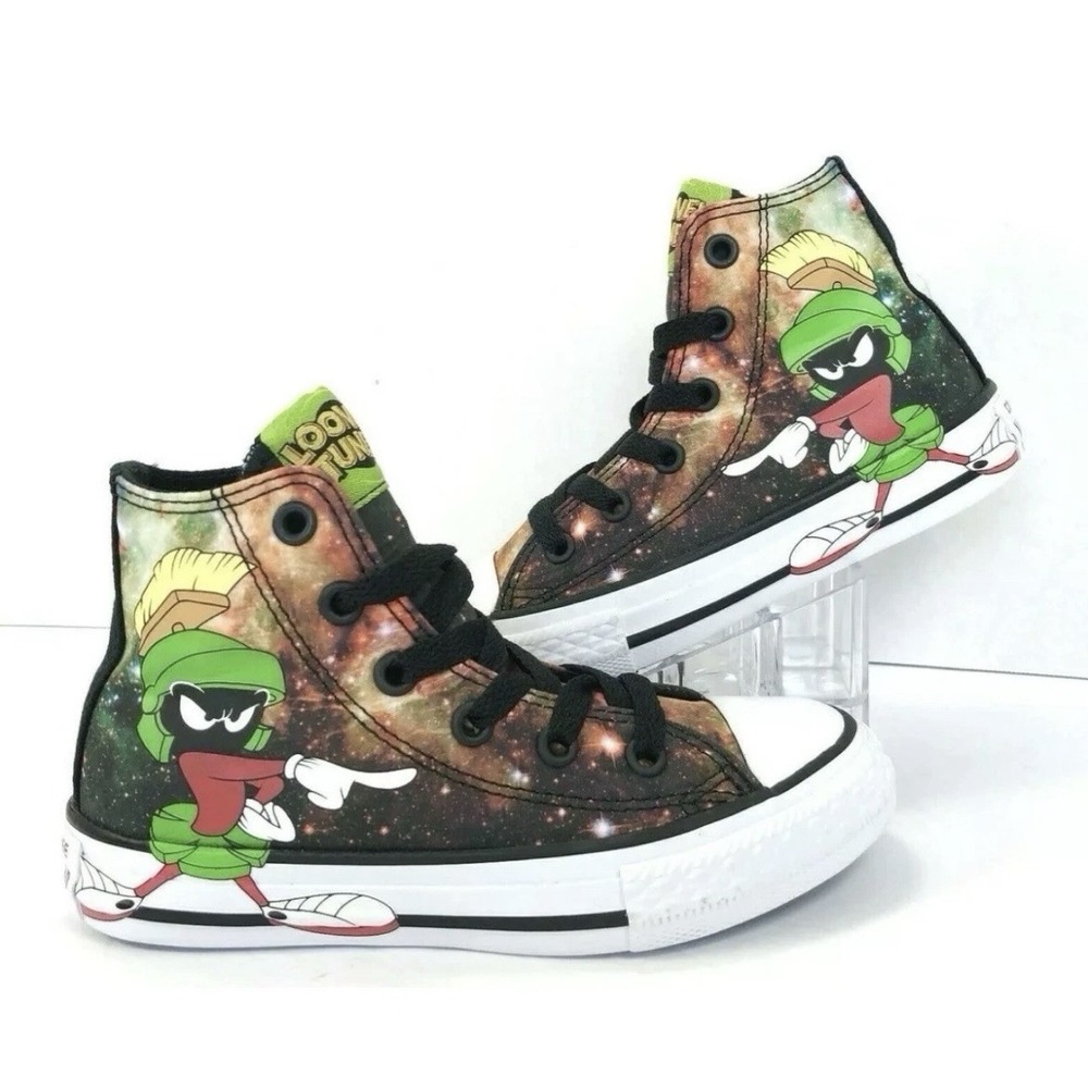 Converse Chuck Taylor Looney Tunes Marvin Martian Hi Top Kids NWOB